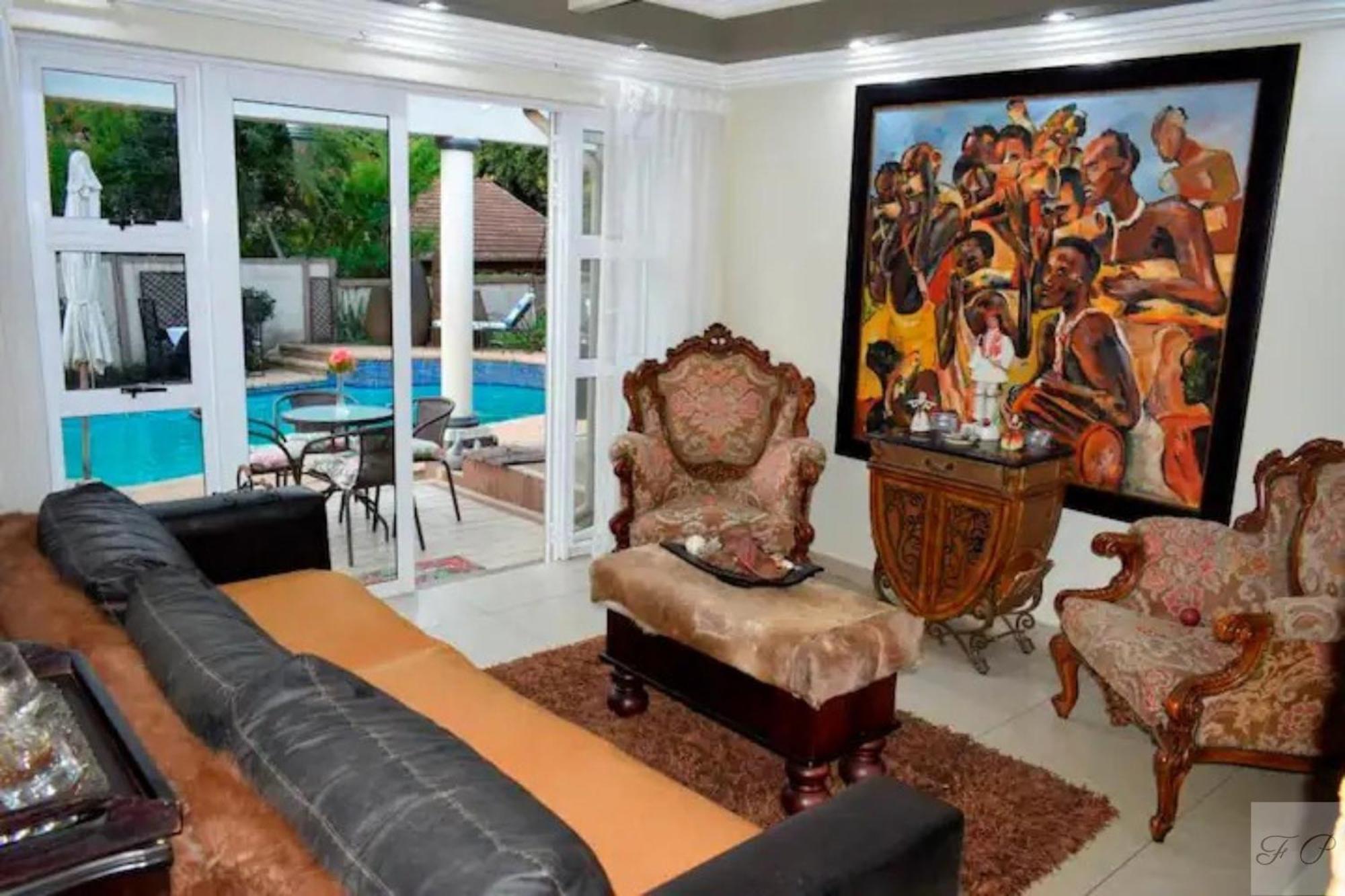 The Giraffe Room At Frederick'S Place Pretoria-Noord Extérieur photo